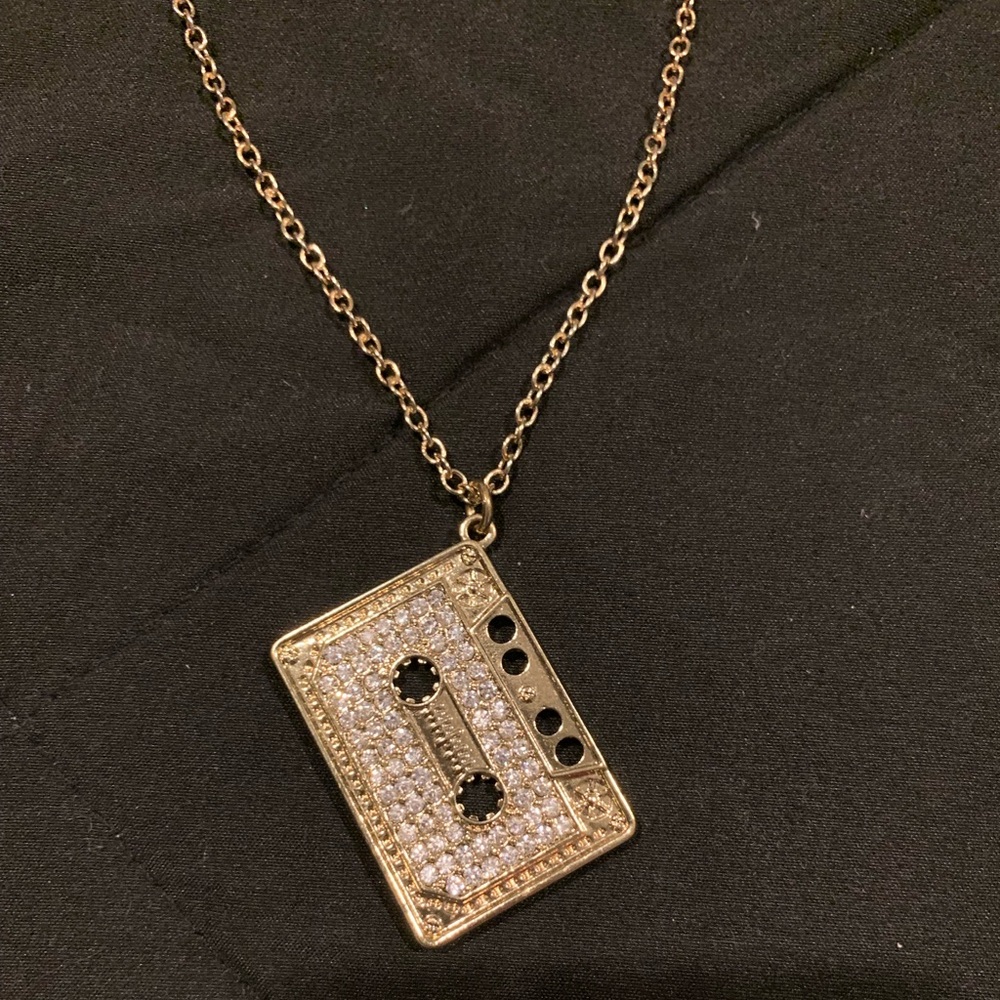 Gold cassette necklace